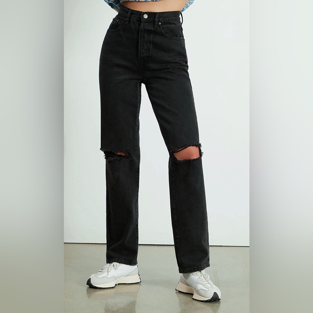 black ripped dad jeans
